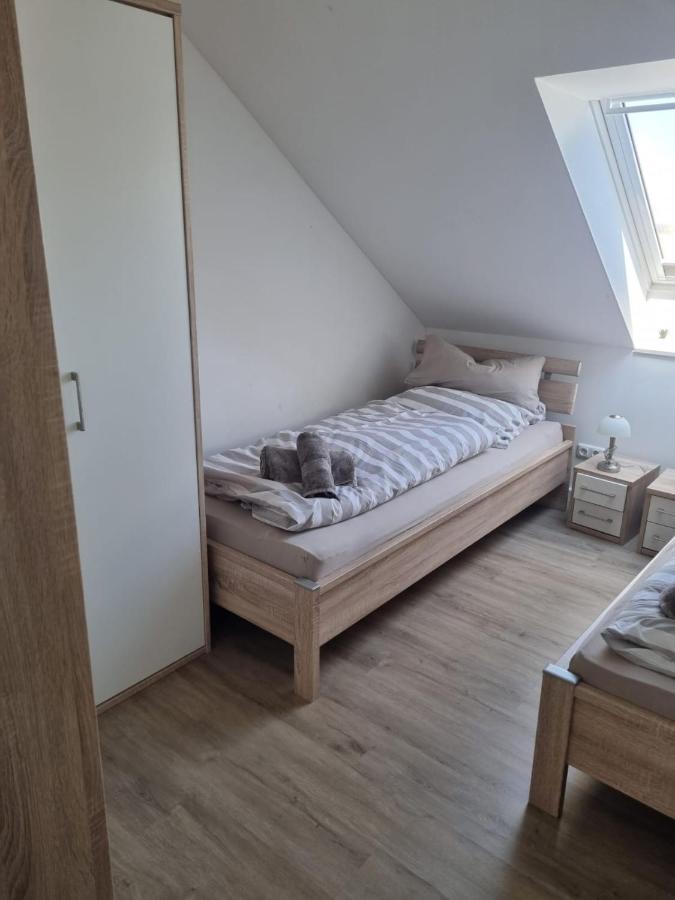 Gastezimmer Landleben Balje Buitenkant foto